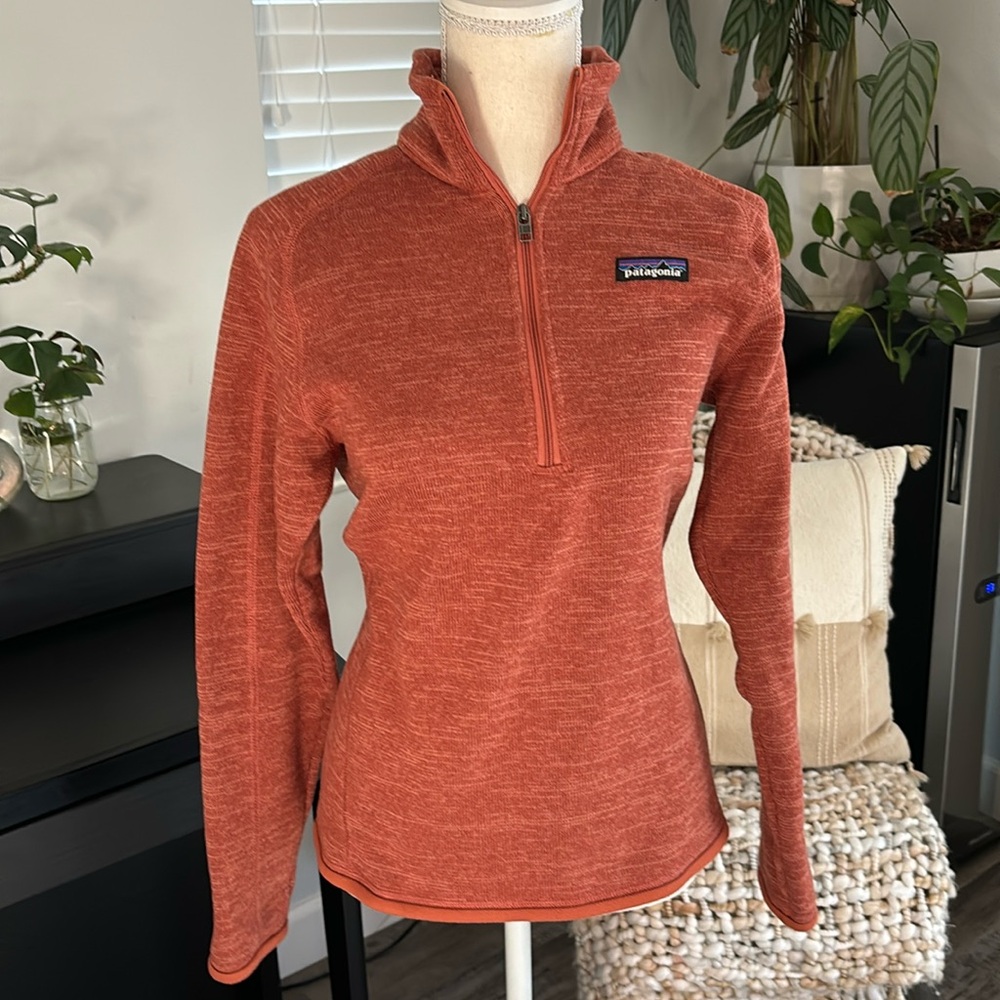 Patagonia pull over sweater size S